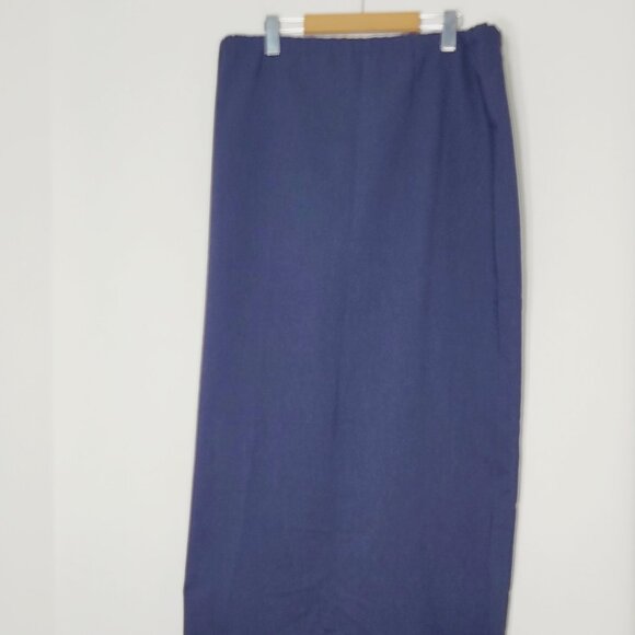 Thyme Maternity Navy Blue Classic Elastic Waist Business Casual Back Slit Skirt - Picture 2 of 9